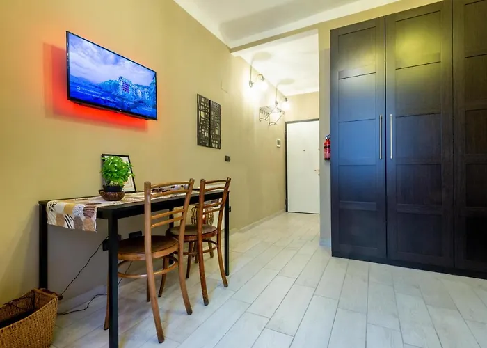 Monolocale Vicino Alla Stazione E All'expo Apartmán Janov