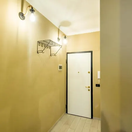 Monolocale Vicino Alla Stazione E All'expo Apartment *
